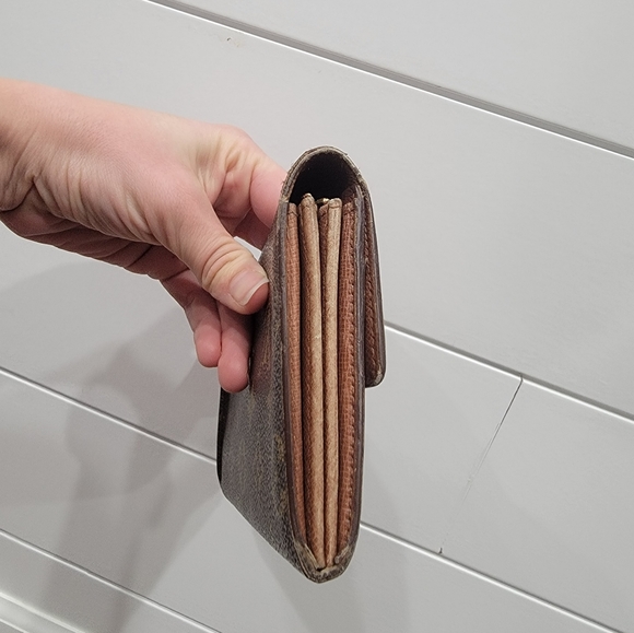 Louis Vuitton Monogram Sarah Wallet Authentic Brown - Picture 8 of 11